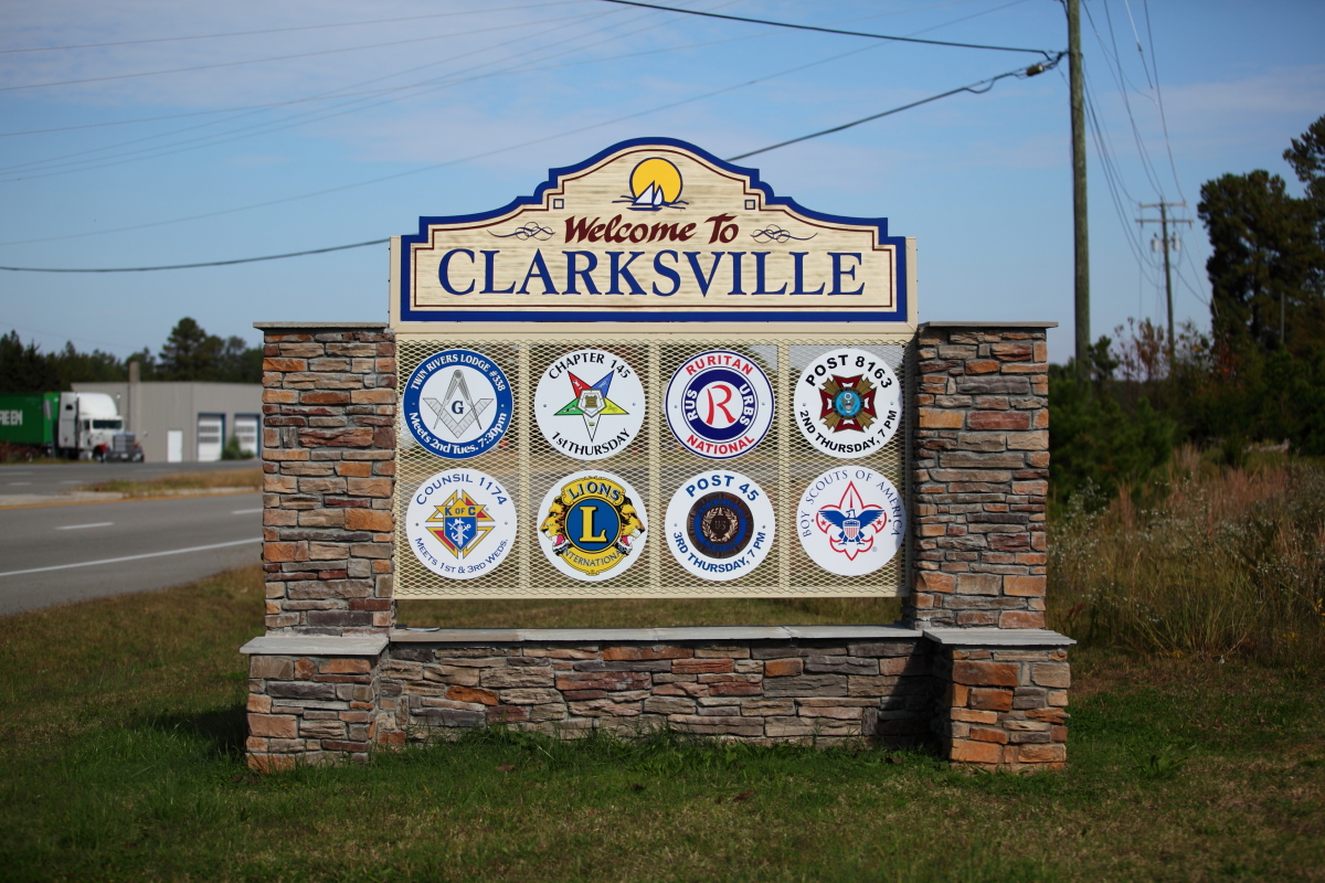 Clarksville West140.JPG