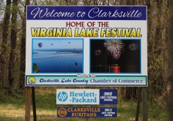 Wood & Metal Signs192.JPG